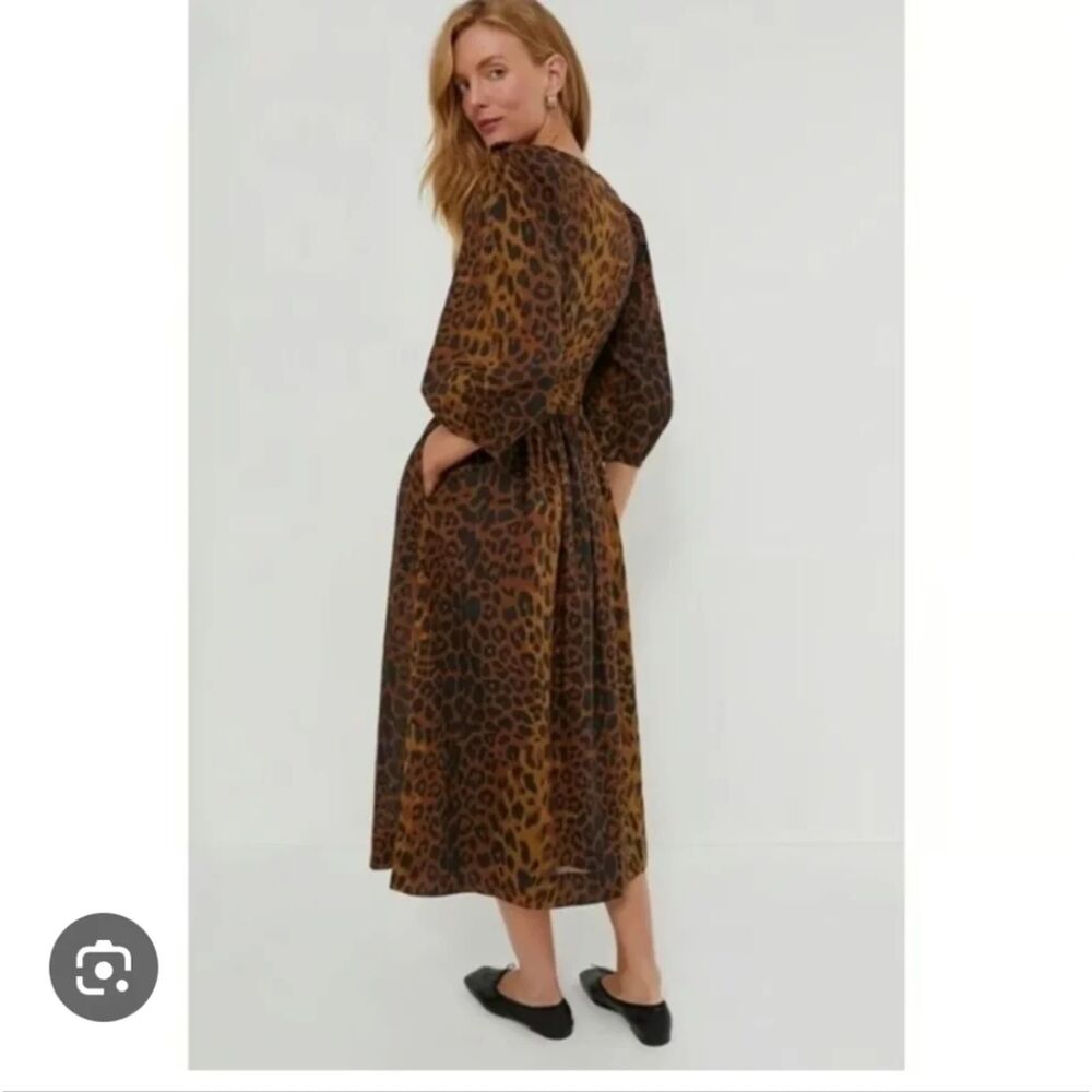 Tuckernuck Graciela Leopard Print Midi Dress Size 4